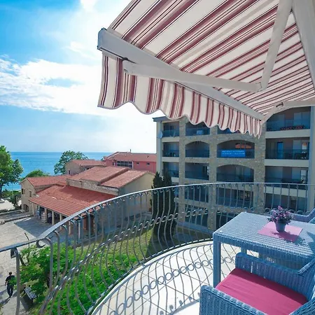 Seaside Apartments Petrovac na moru Exterior foto