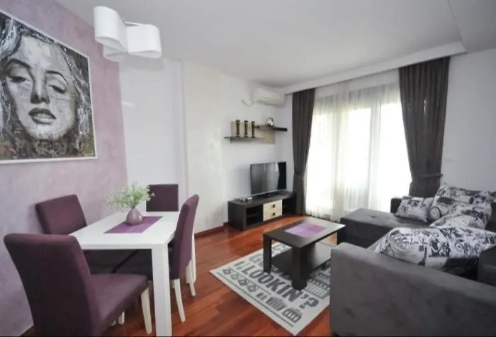 Seaside Apartments Petrovac